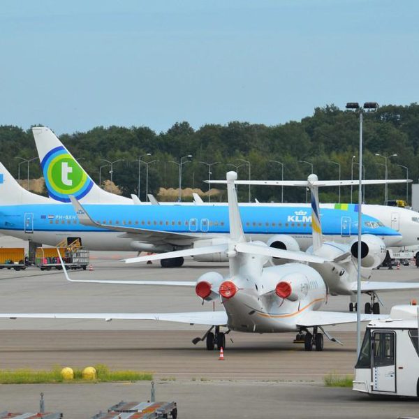eindhoven-airport-1024x688